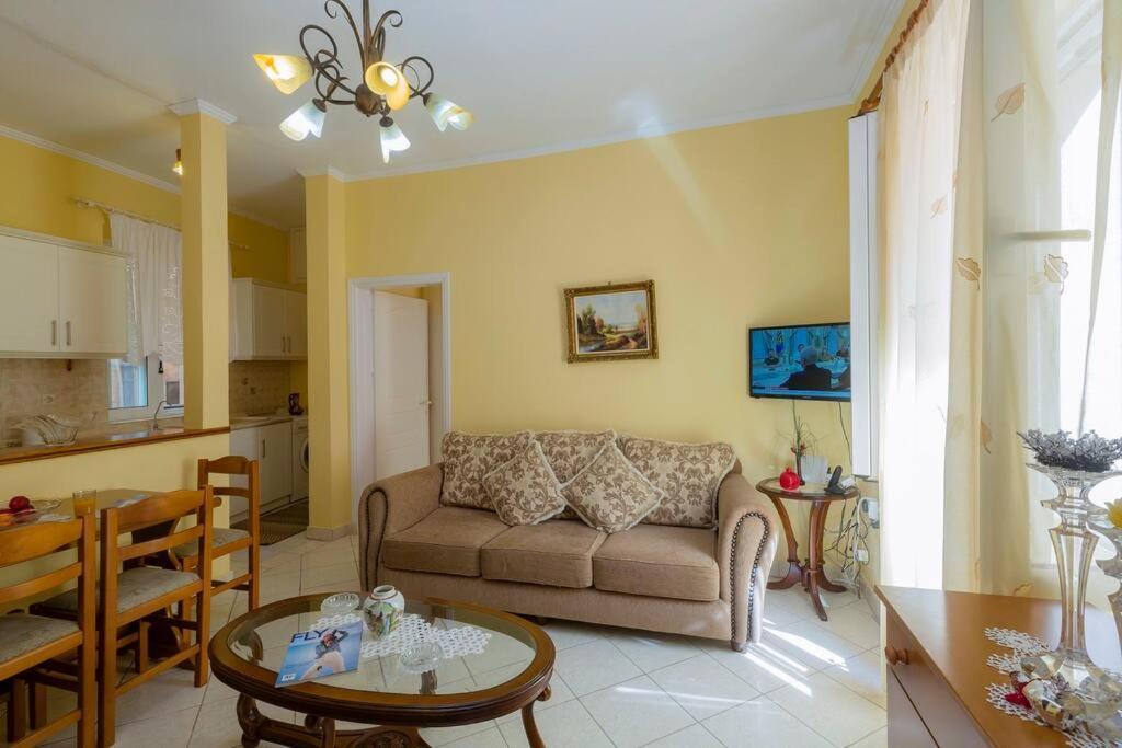 Ria'S Apartment In Corfu Town Dış mekan fotoğraf